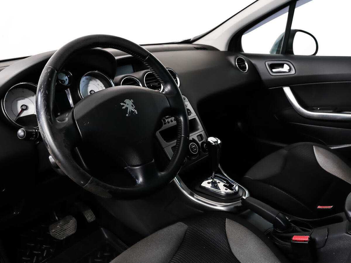 Peugeot 308, 2010 Фото №9
