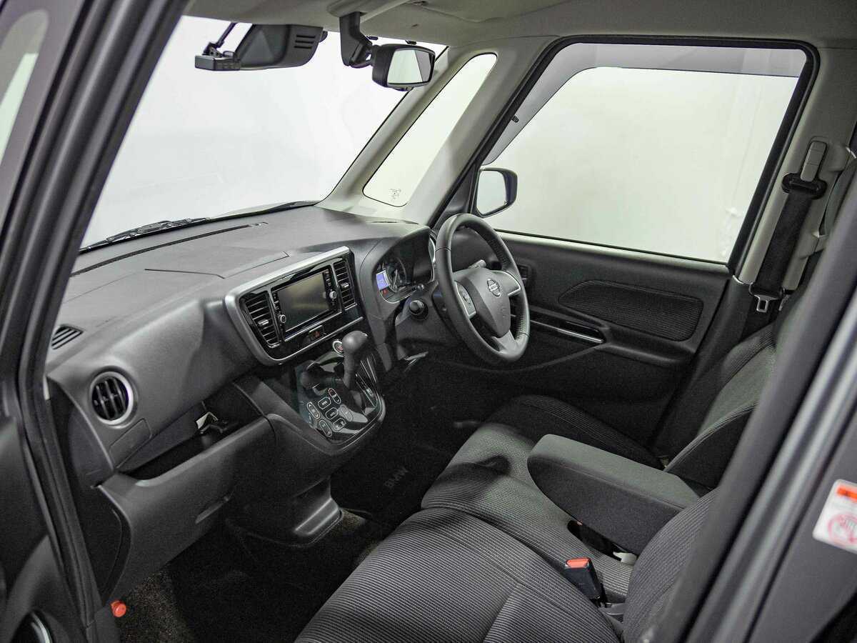 Nissan Dayz Roox, 2019 Фото №15