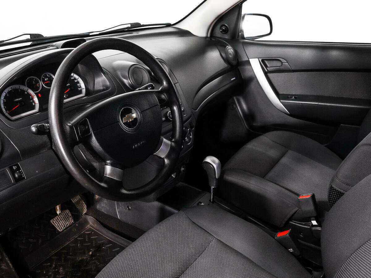 Chevrolet Aveo, 2010 Фото №9