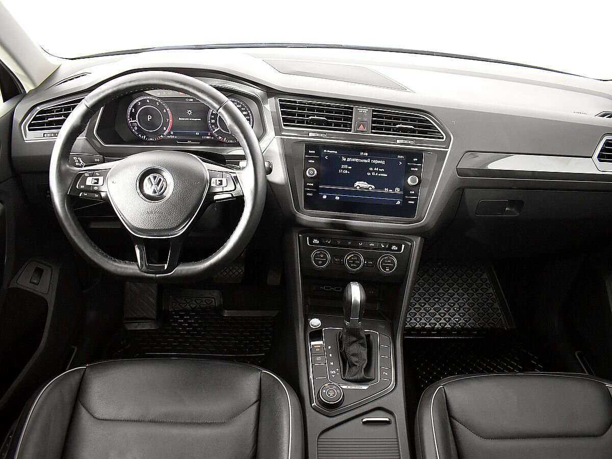 Volkswagen Tiguan, 2018 Фото №10