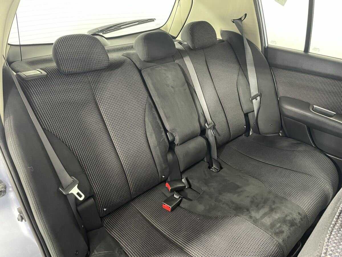 Nissan Tiida, 2013 Фото №15