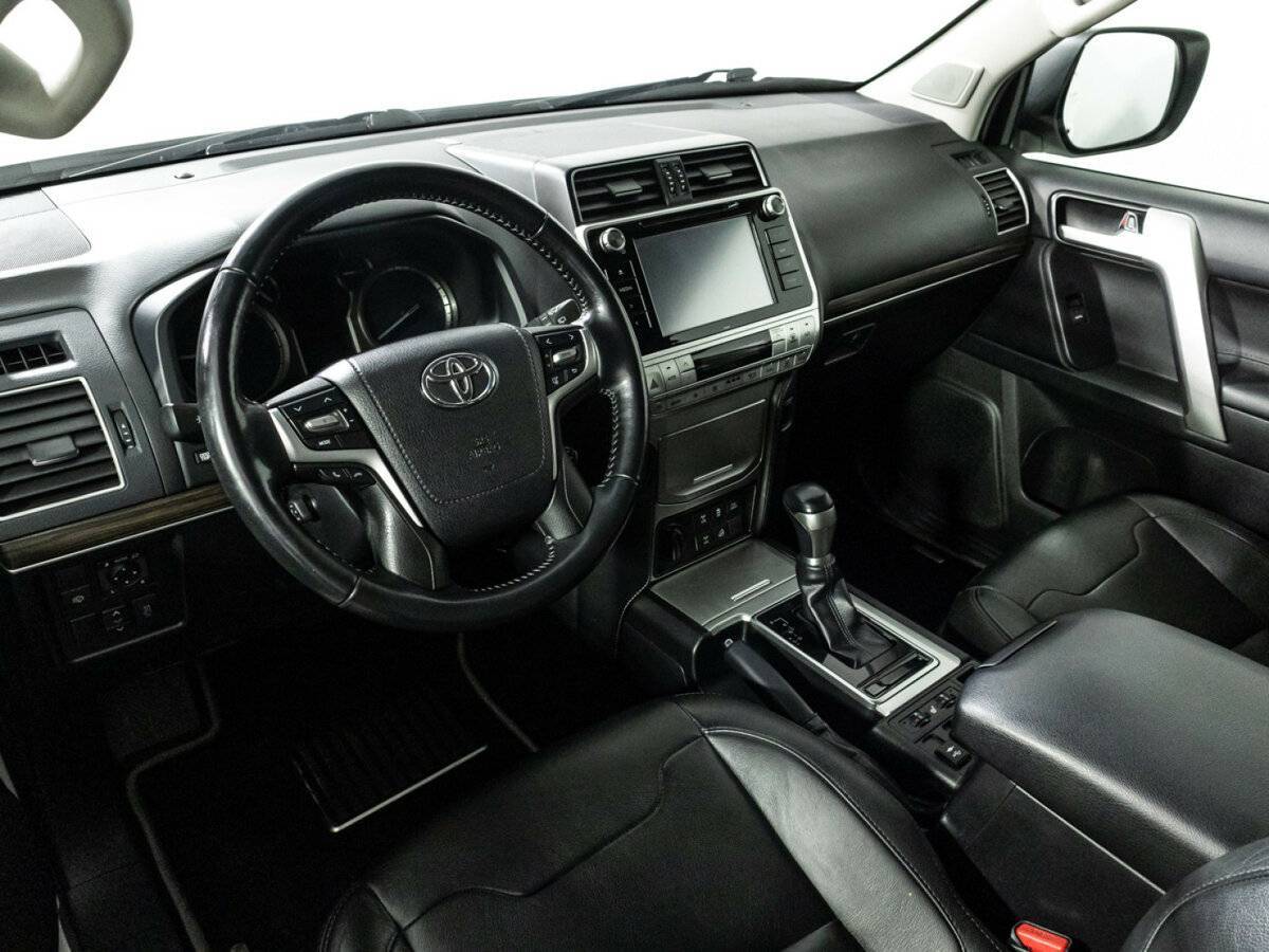 Toyota Land Cruiser Prado, 2019 Фото №11