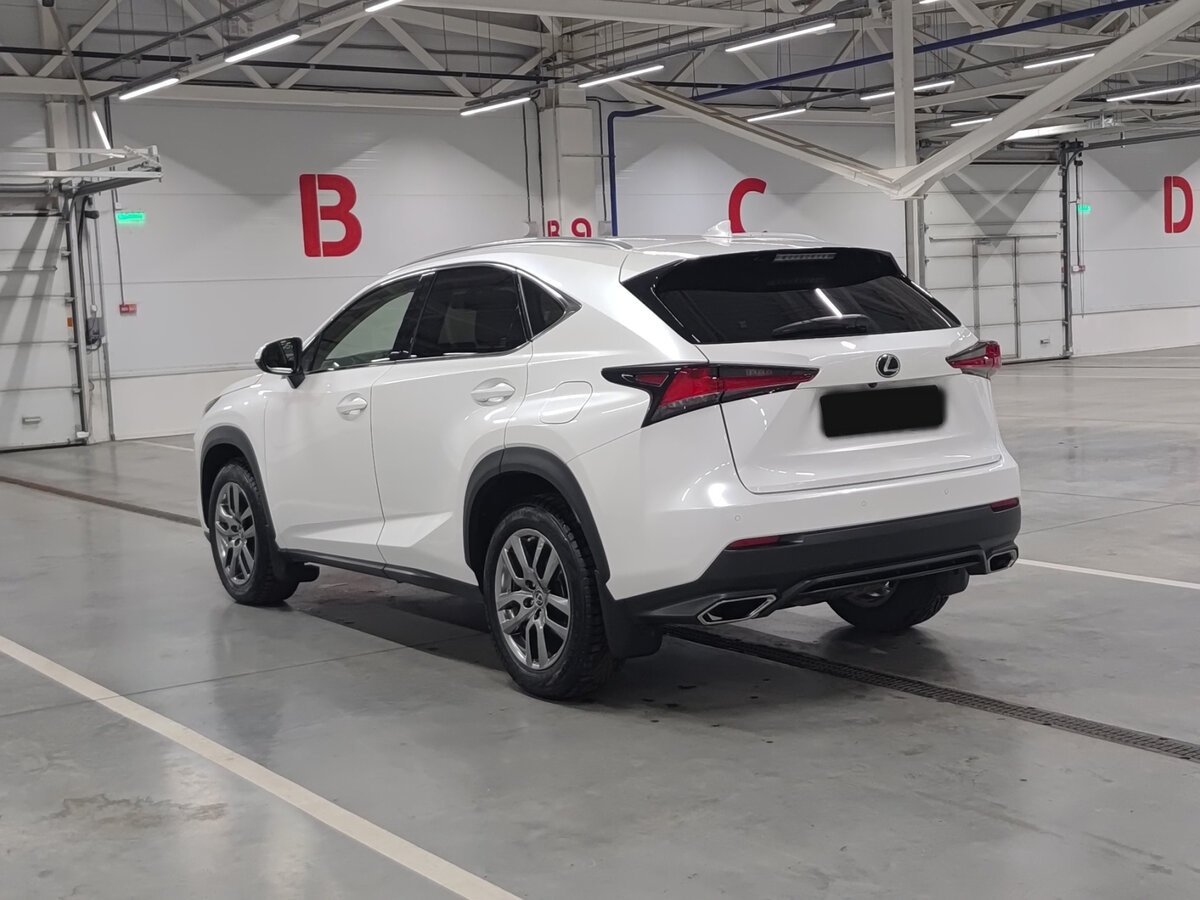 Lexus NX 300 I Рестайлинг, 2018 Фото №7