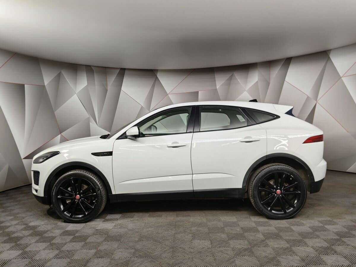 Jaguar E-Pace, 2018 Фото №5