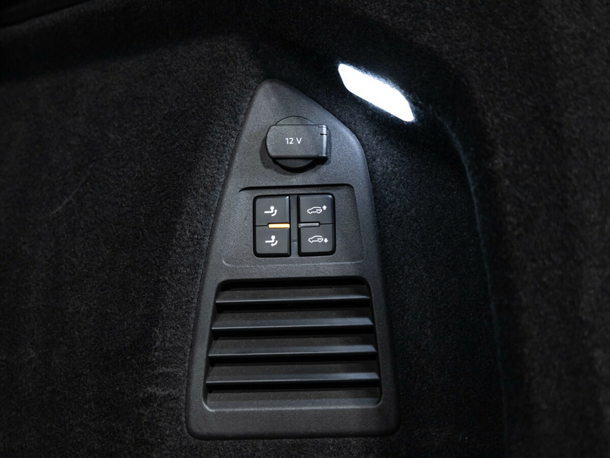 Volkswagen Touareg III, 2018 Фото №20