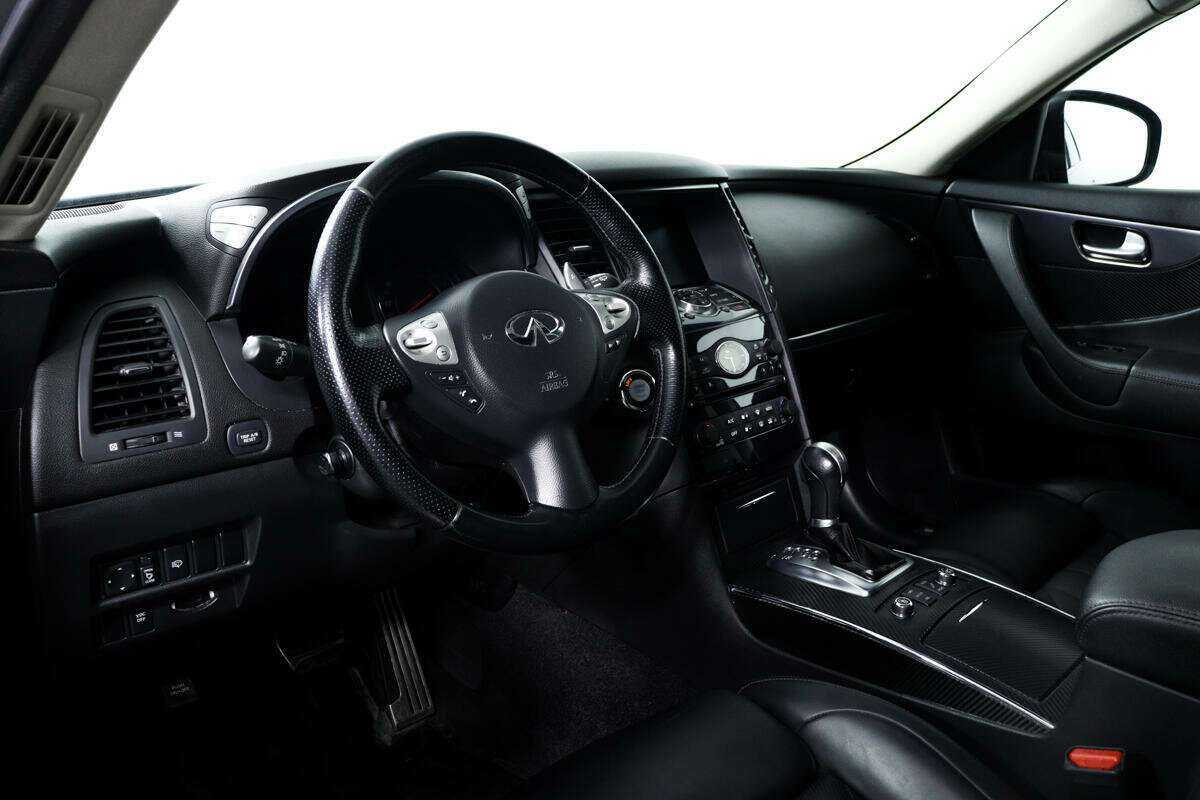 Infiniti FX37, 2010 Фото №13