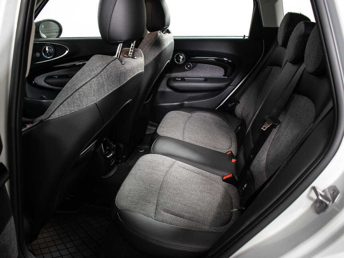 Mini Clubman Cooper, 2021 Фото №7