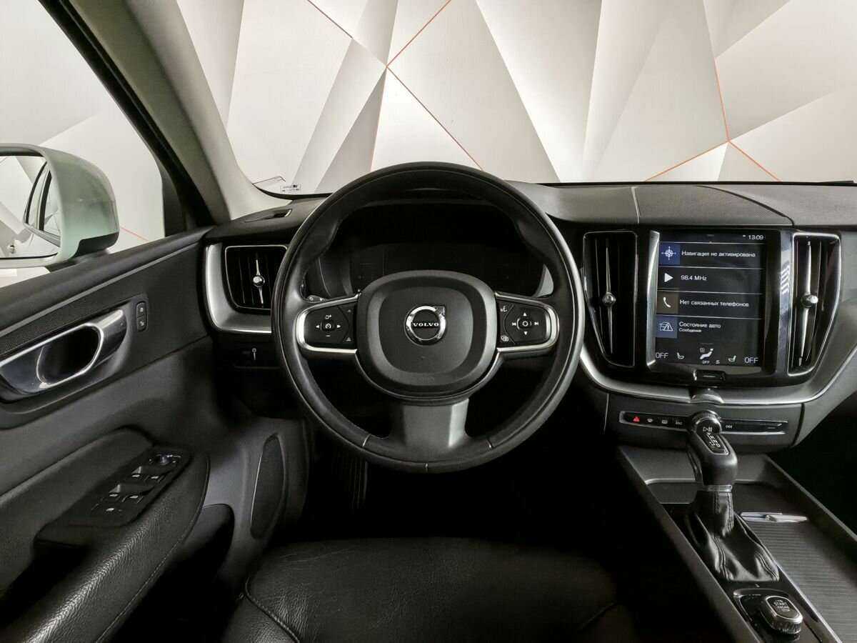 Volvo XC60, 2019 Фото №15