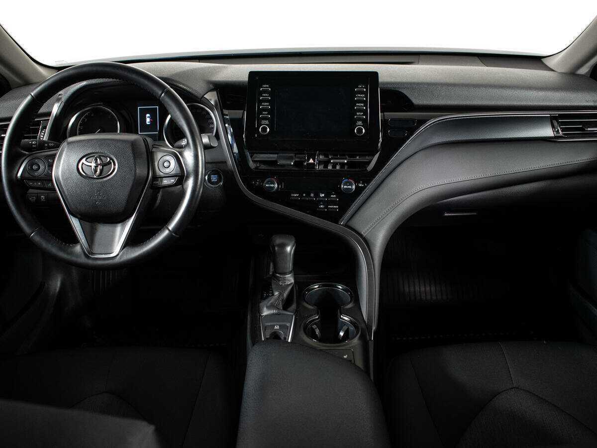 Toyota Camry, 2021 Фото №9
