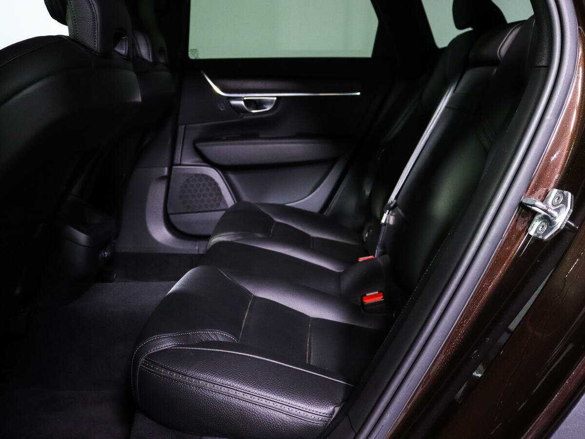 Volvo V90 Cross Country, 2018 Фото №8