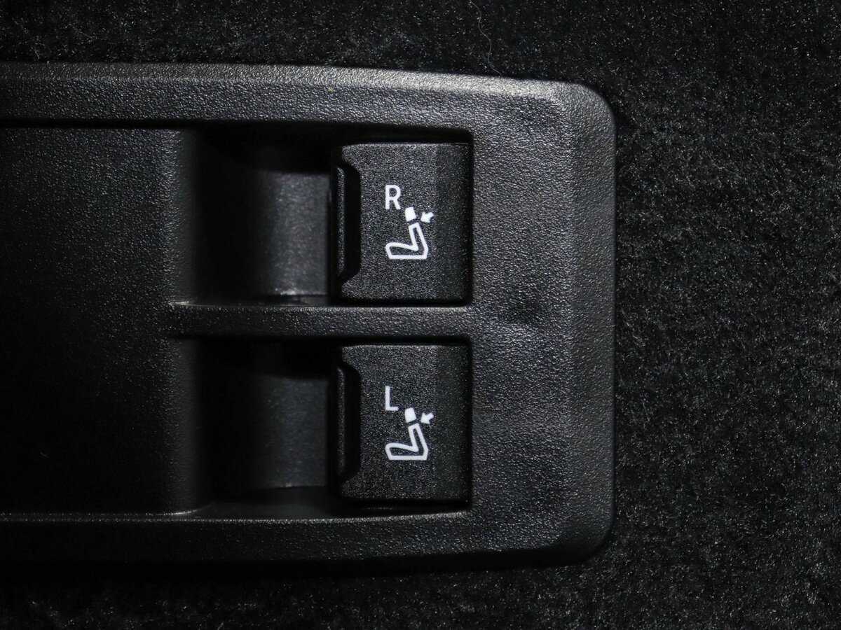 BMW iX xDrive50, 2022 Фото №30