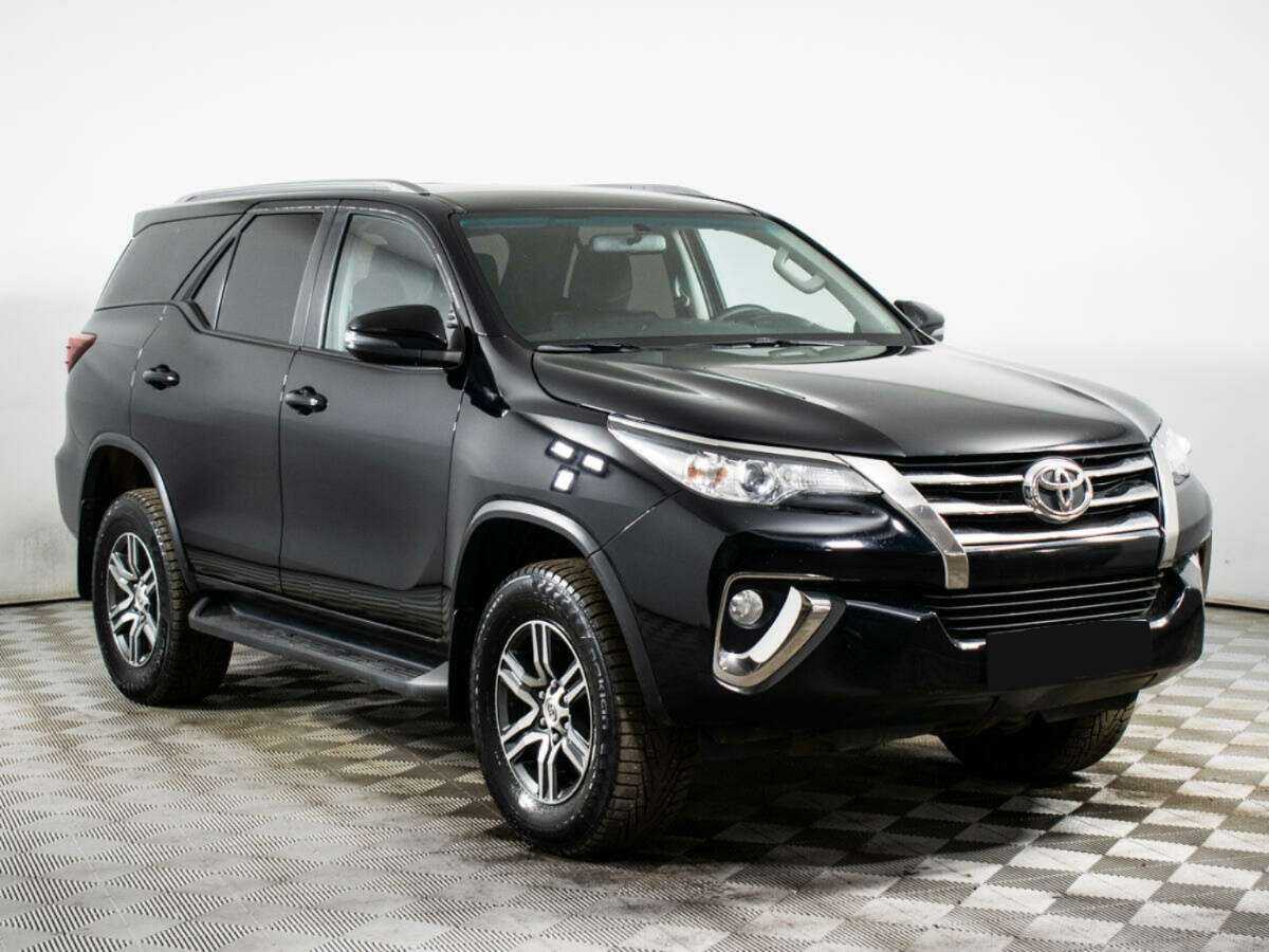 Toyota Fortuner, 2018 Фото №3