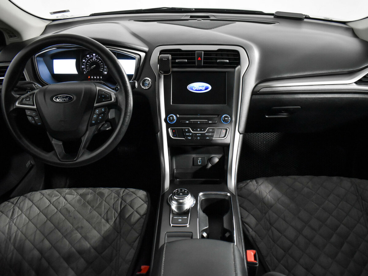 Ford Fusion (North America) II Рестайлинг, 2017 Фото №10