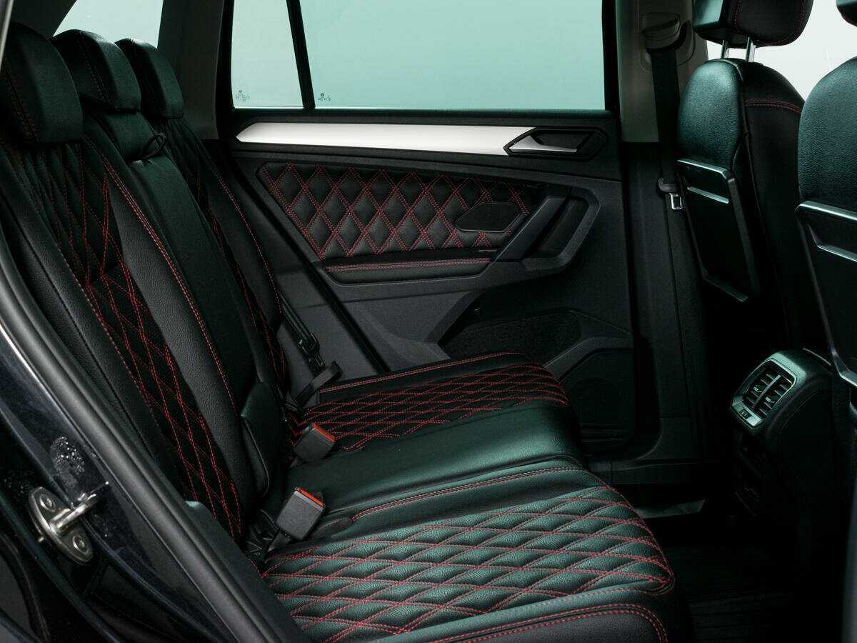 Volkswagen Tiguan L, 2019 Фото №4