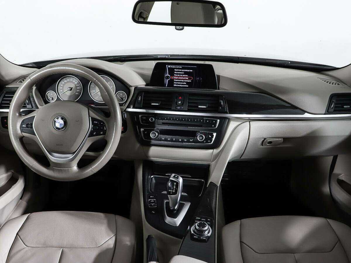 BMW 3 серии 320i, 2012 Фото №11