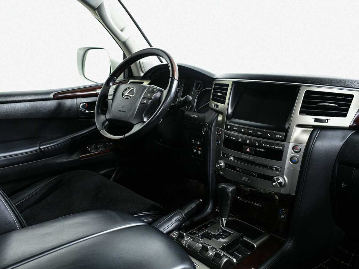 Lexus LX 570, 2015 Фото №7
