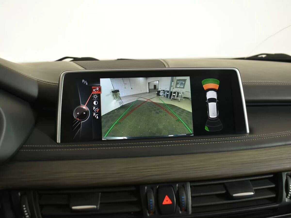 BMW X5 M50d, 2015 Фото №28