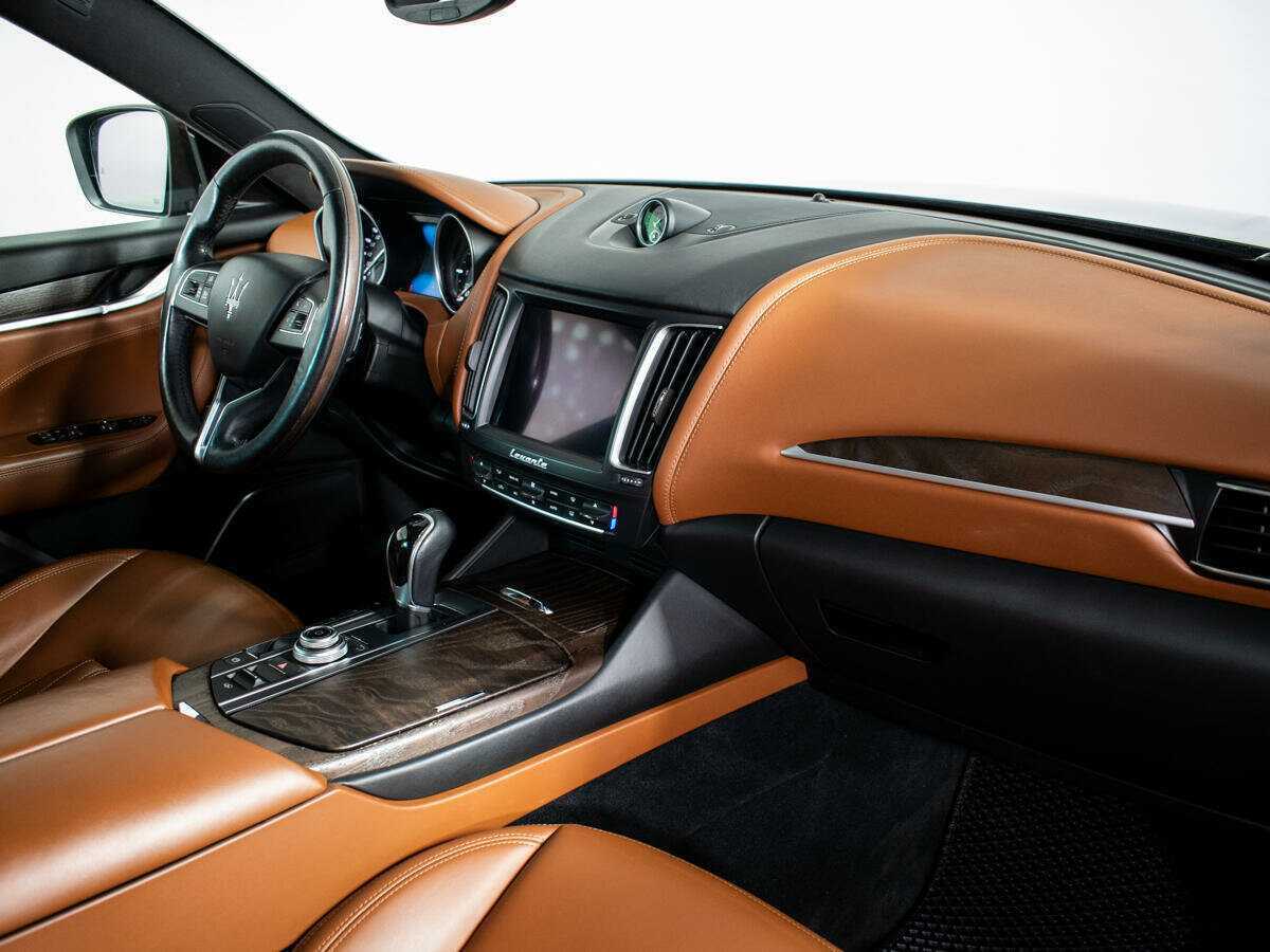 Maserati Levante Diesel, 2016 Фото №7