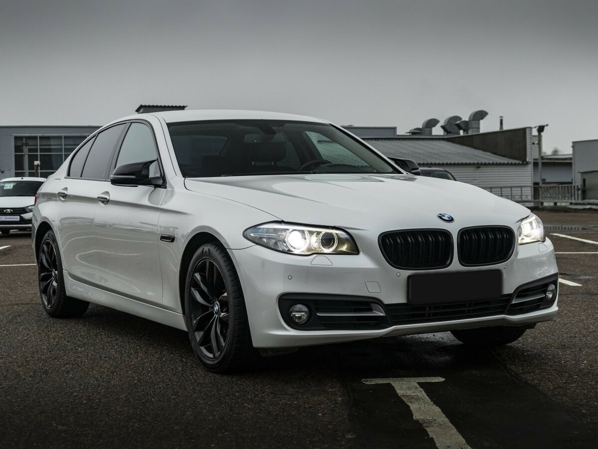 BMW 5 серии 525d xDrive VI (F10/F11/F07) Рестайлинг, 2015 Фото №4