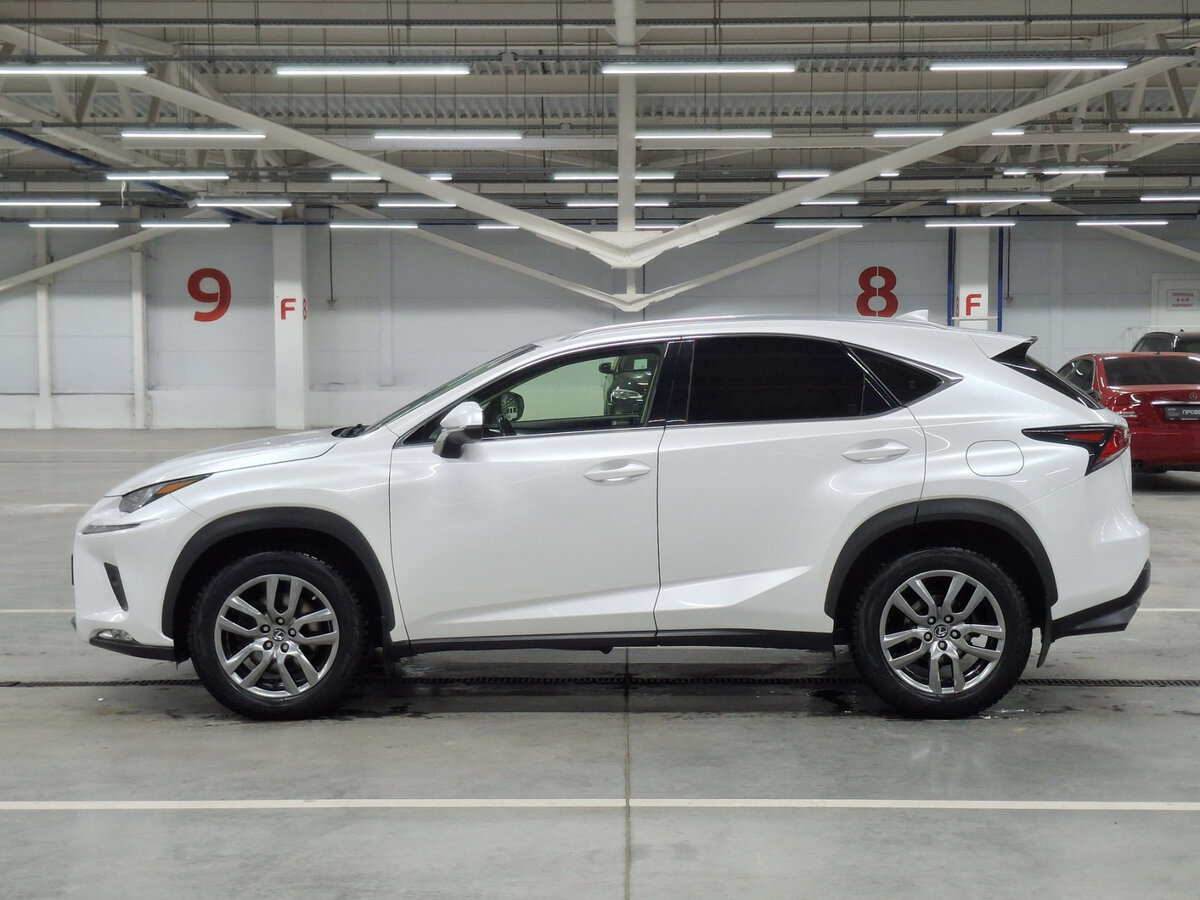 Lexus NX 300 I Рестайлинг, 2018 Фото №8