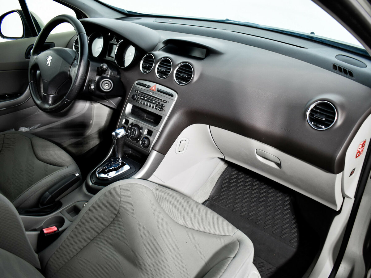Peugeot 308 I, 2008 Фото №12