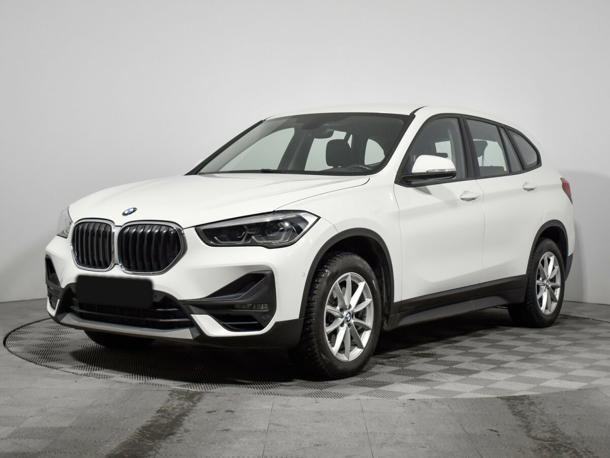 BMW X1 20i xDrive II (F48) Рестайлинг, 2021 Фото №1