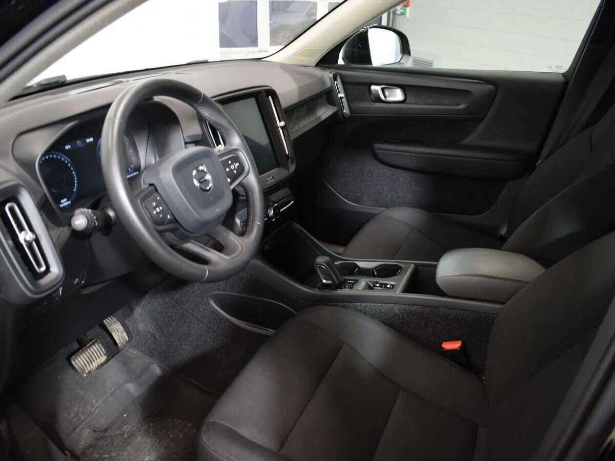 Volvo XC40, 2019 Фото №8