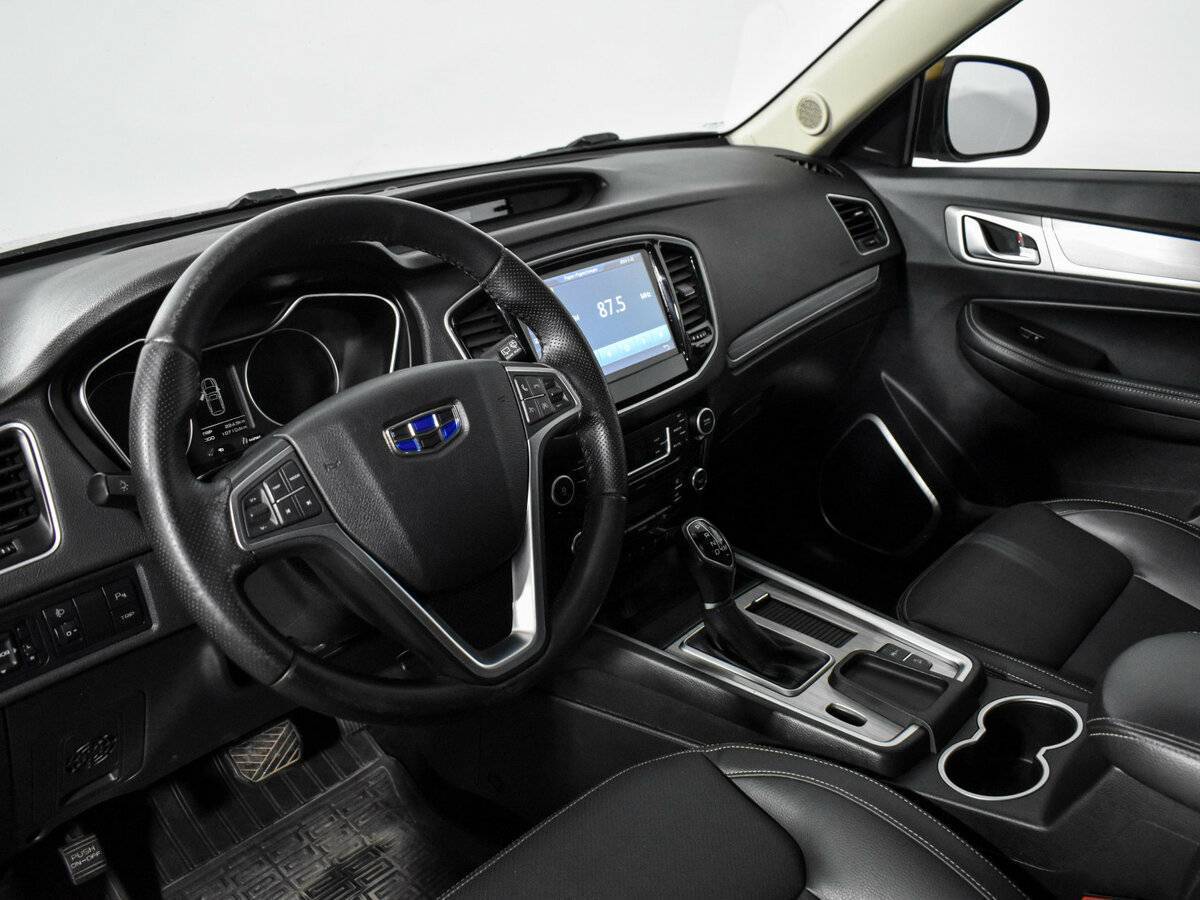 Geely Emgrand X7, 2021 Фото №7