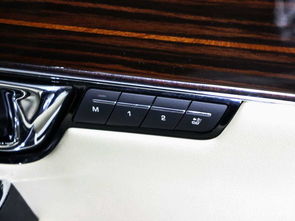 Jaguar XJ Long, 2014 Фото №21