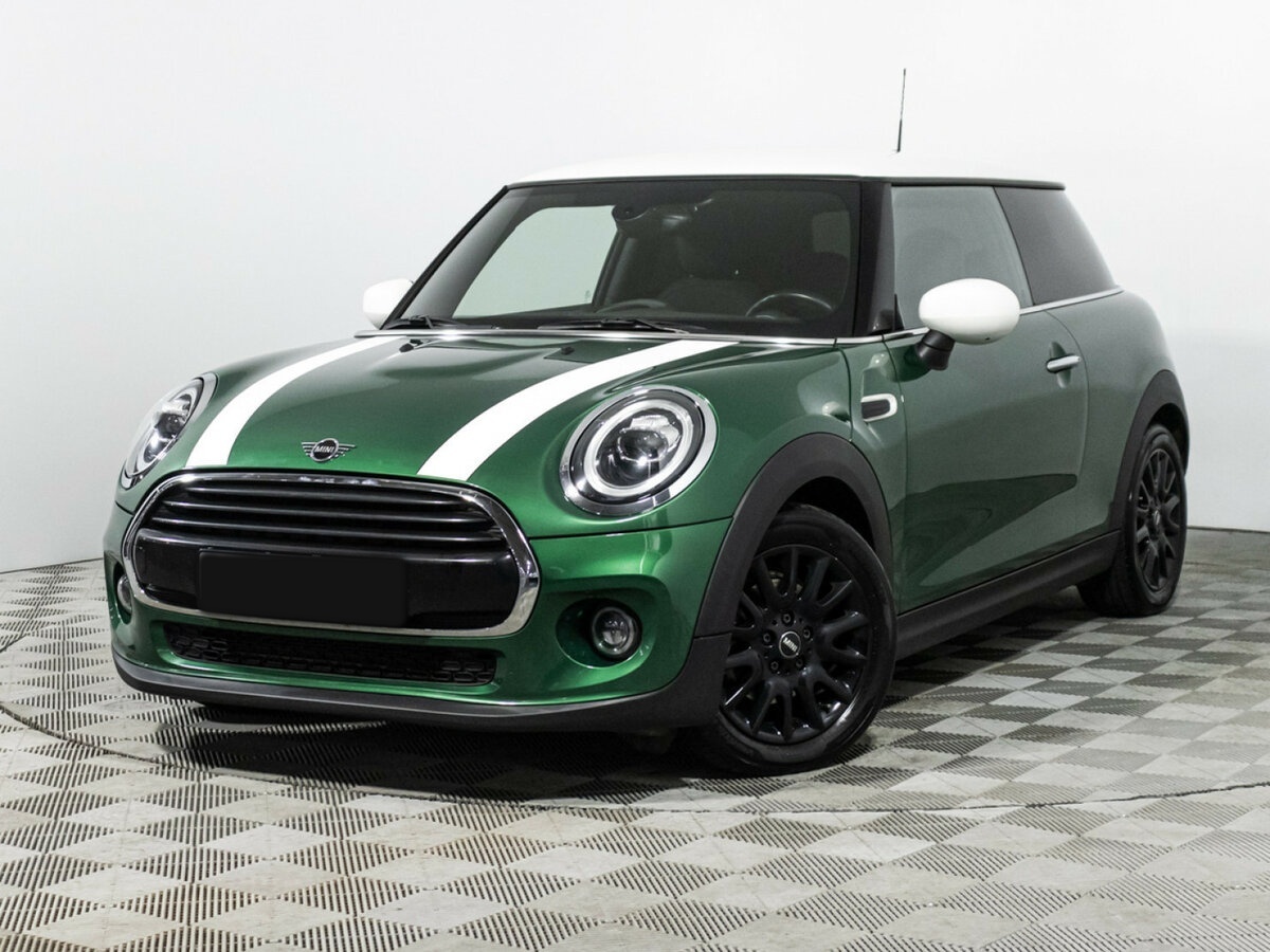 Mini Hatch Cooper III (F55/F56) Рестайлинг, 2020 Фото №1