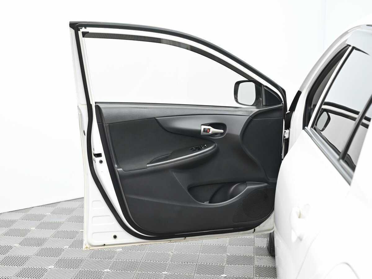 Toyota Corolla, 2010 Фото №6