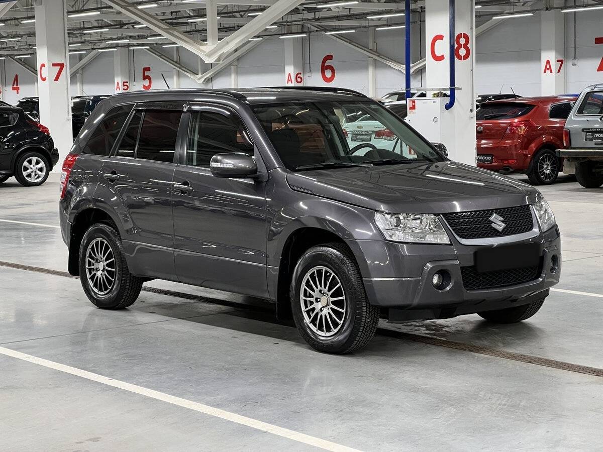 Suzuki Grand Vitara II Рестайлинг, 2010 Фото №3