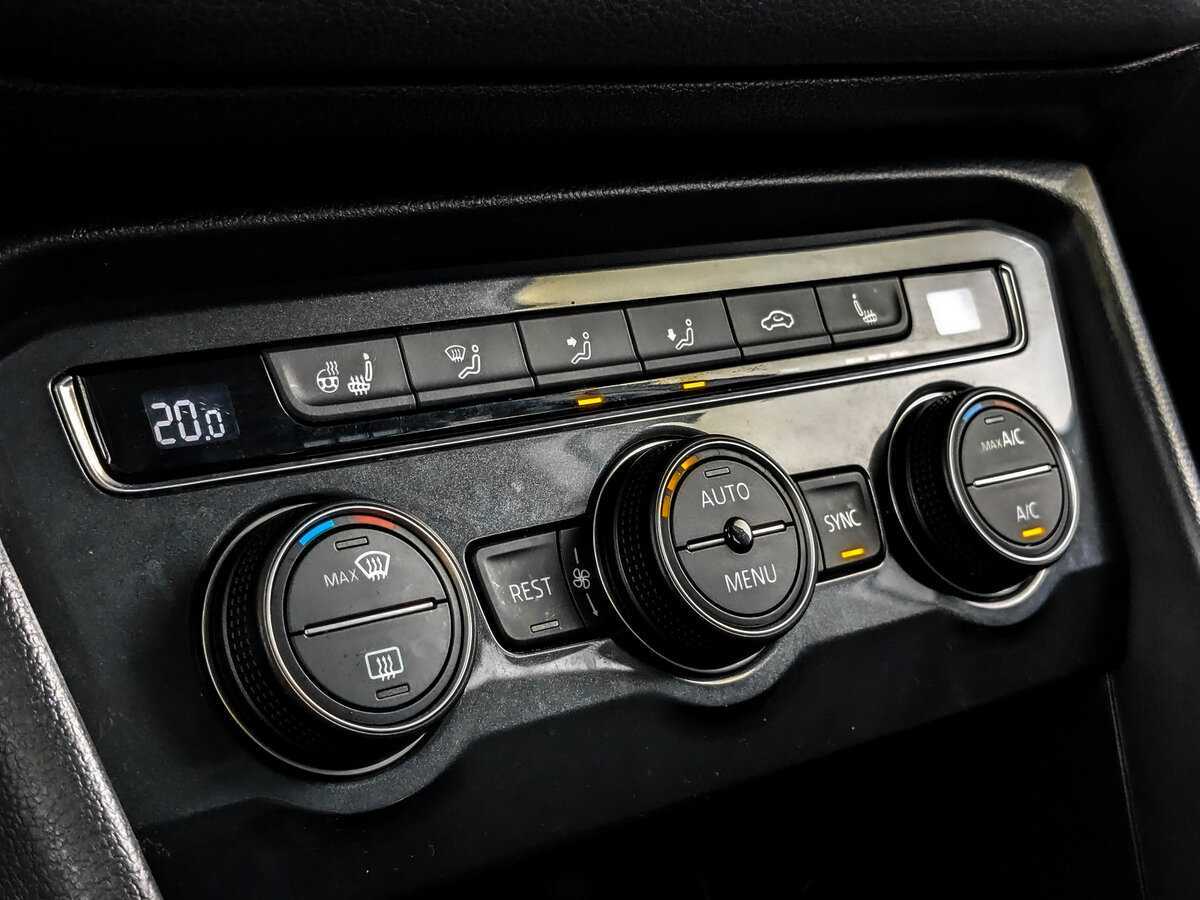 Volkswagen Tiguan, 2017 Фото №22