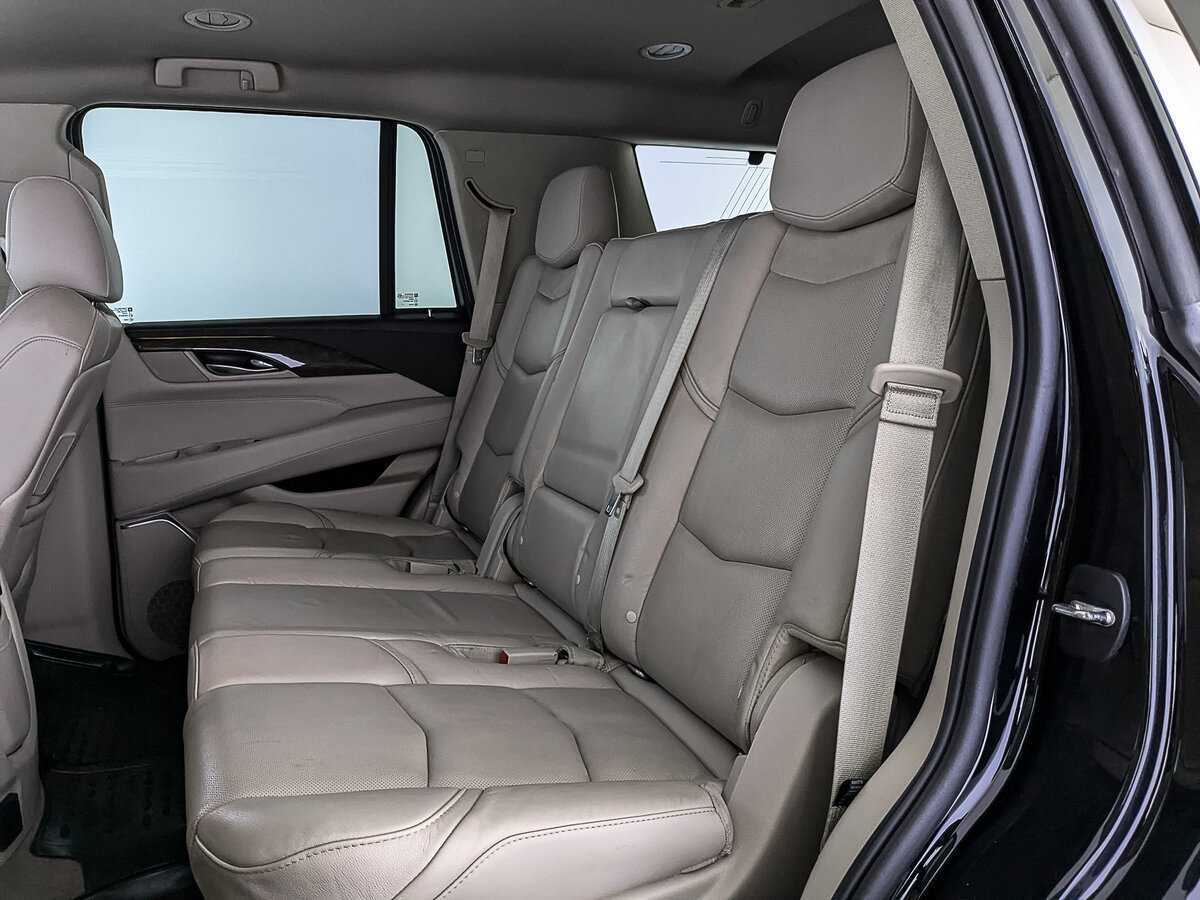 Cadillac Escalade, 2018 Фото №18