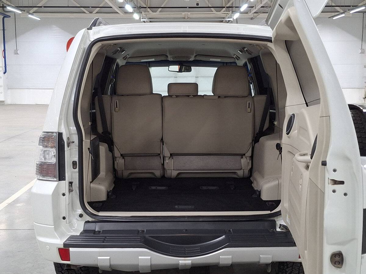 Mitsubishi Pajero IV Рестайлинг 2, 2020 Фото №10