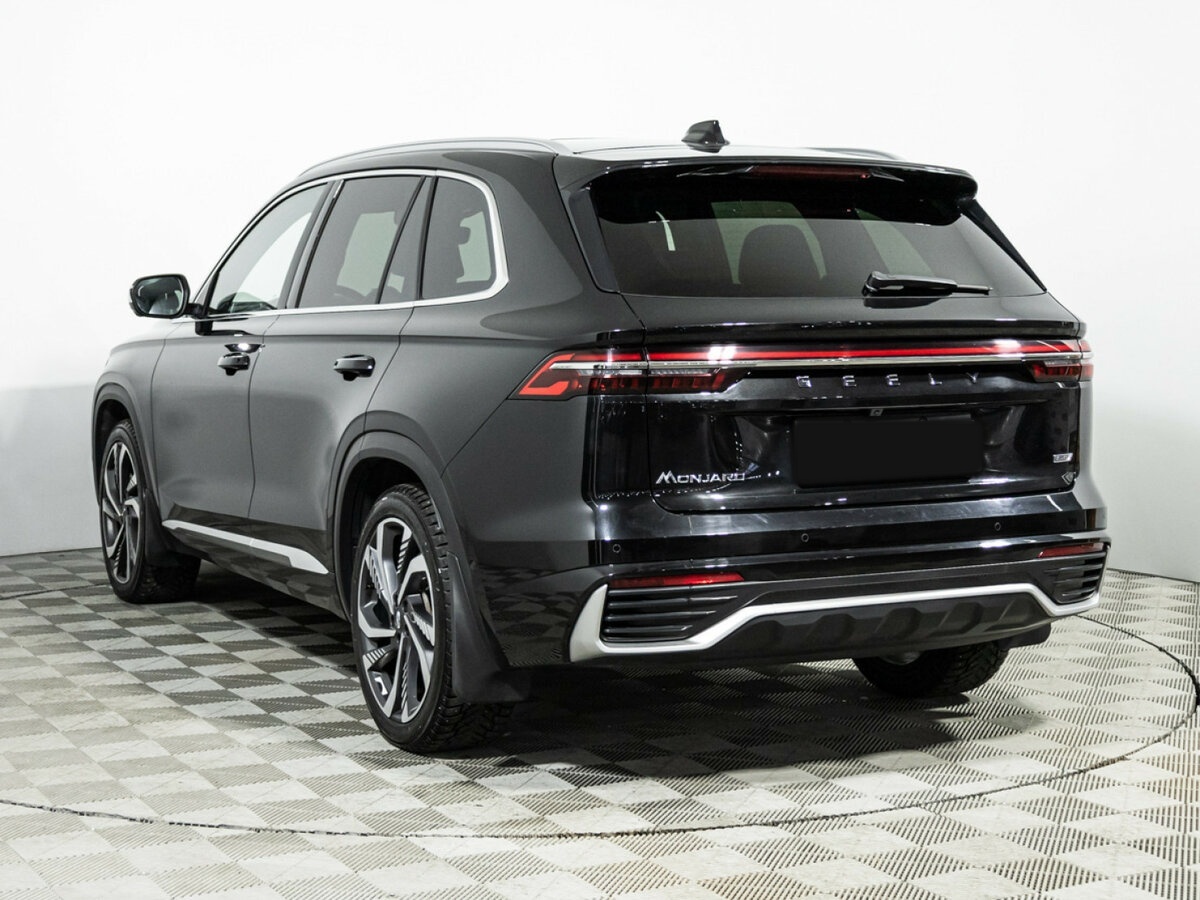 Geely Monjaro I, 2023 Фото №7