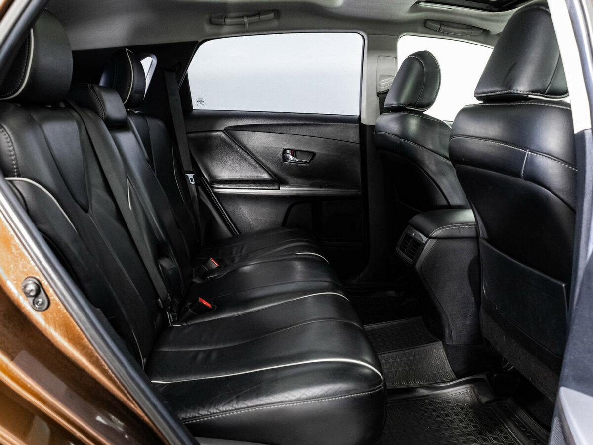 Toyota Venza I Рестайлинг, 2013 Фото №18