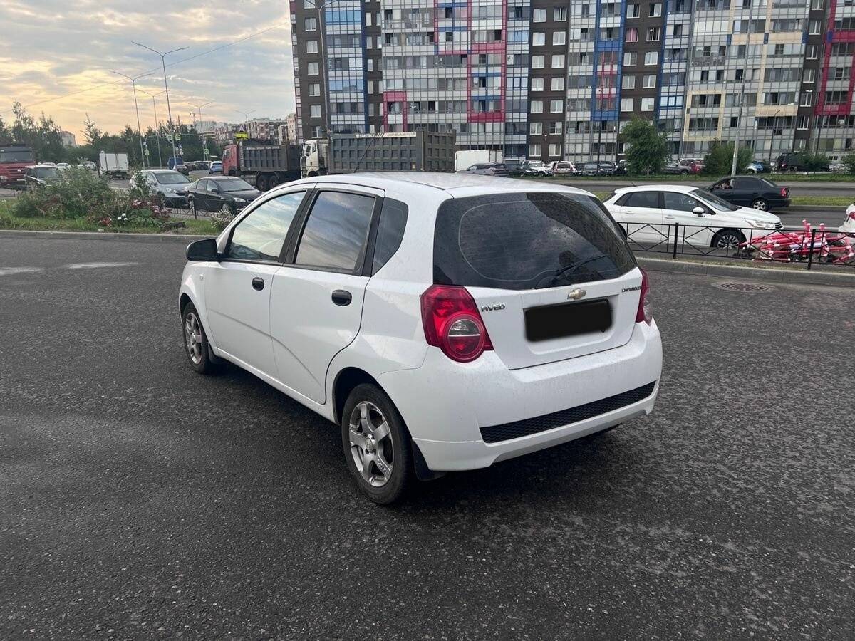 Chevrolet Aveo, 2010 Фото №4