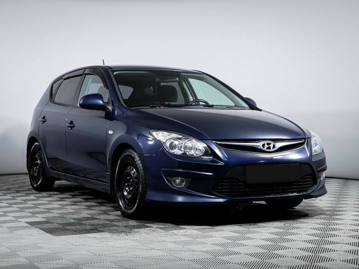 Hyundai i30 I Рестайлинг, 2010 Фото №3