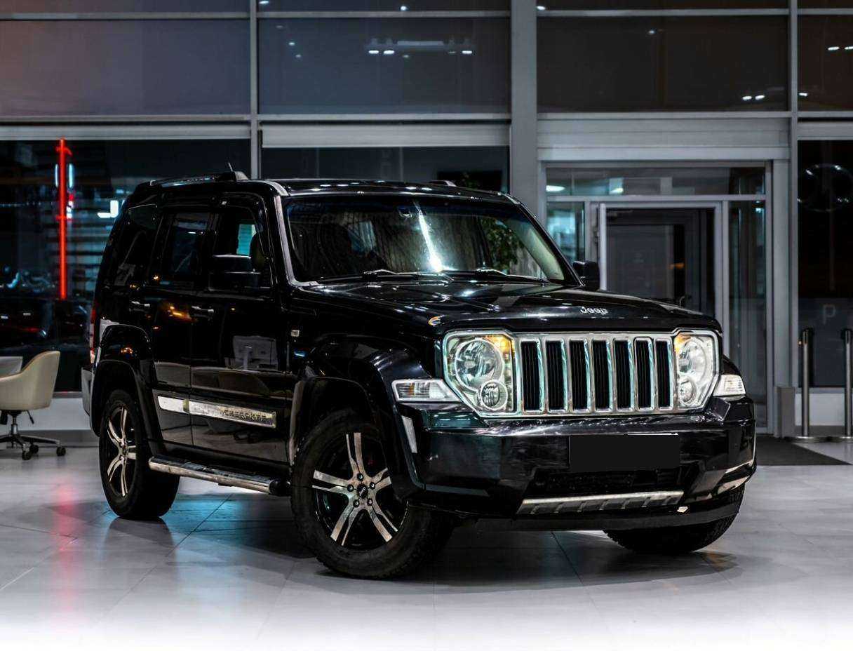 Jeep Cherokee, 2010 Фото №2