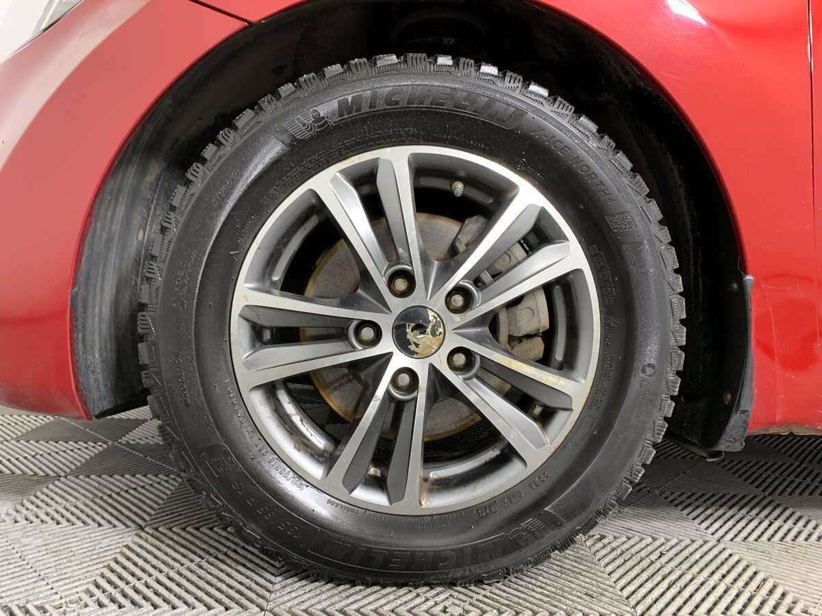 Hyundai Elantra, 2011 Фото №6