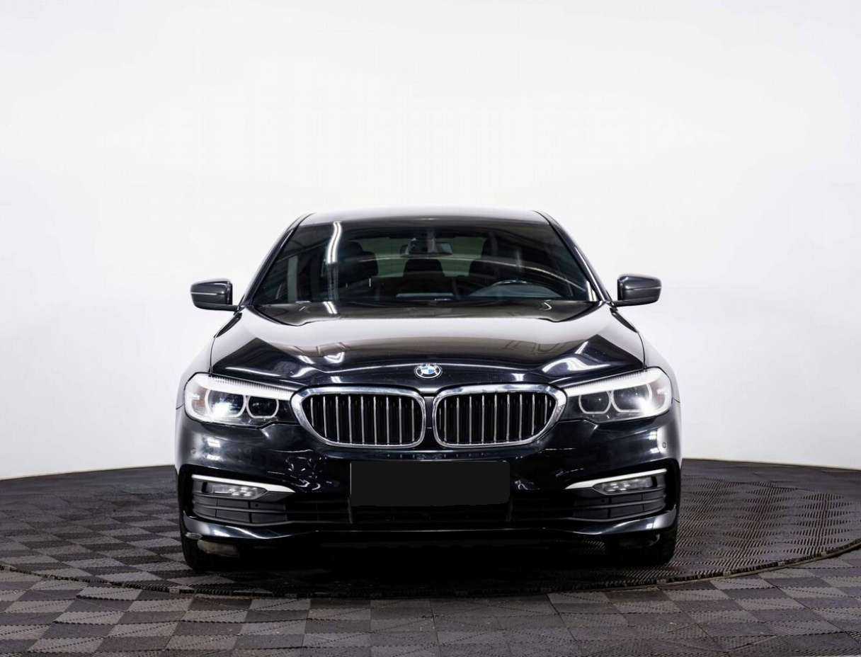 BMW 5 серии 520d xDrive, 2019 Фото №2
