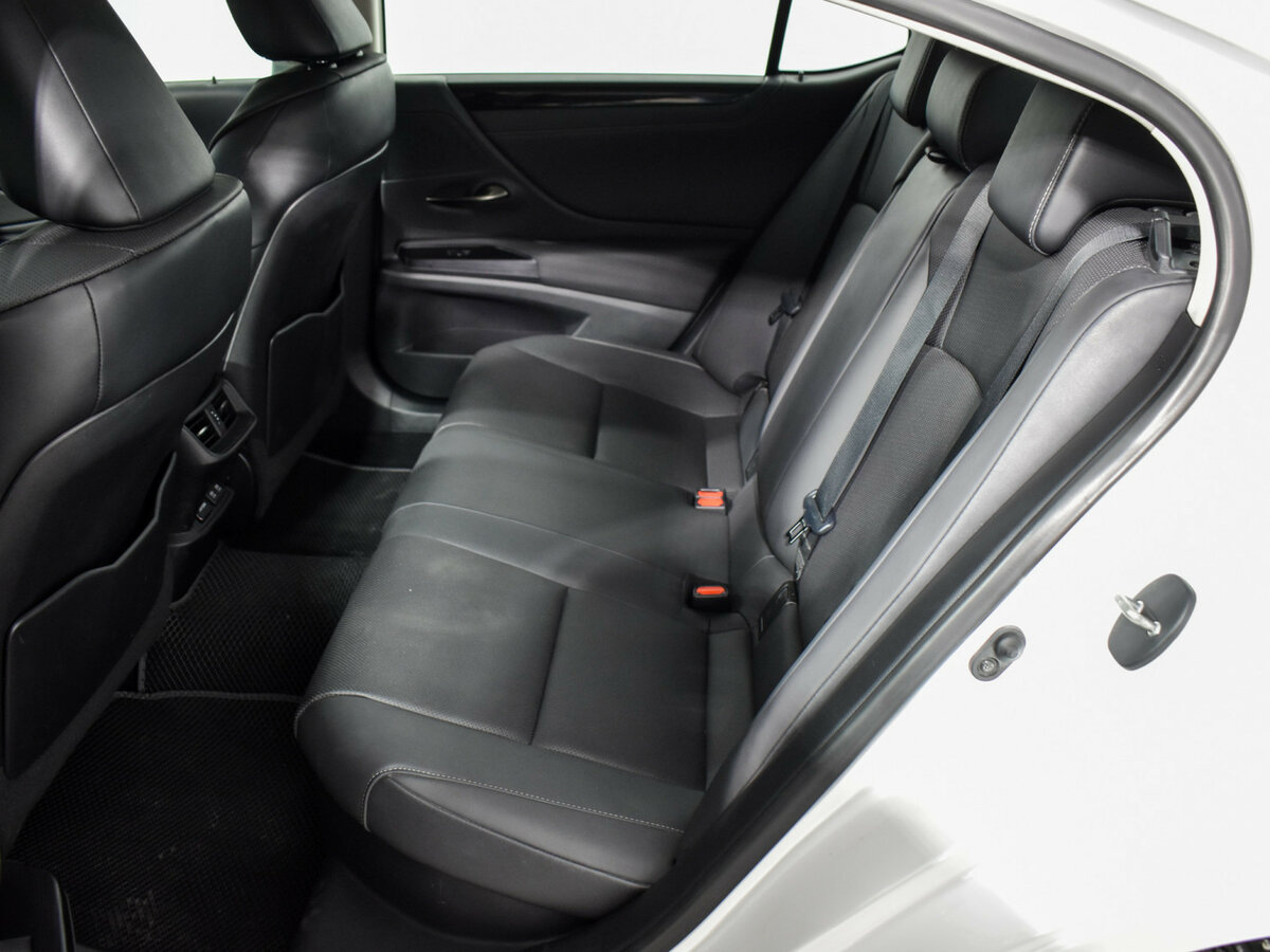 Lexus ES 300h VII Рестайлинг, 2021 Фото №8