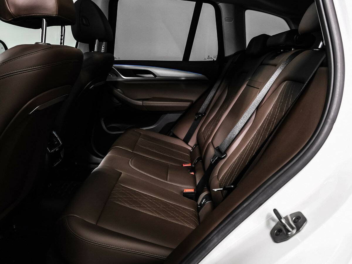 BMW iX3, 2023 Фото №14