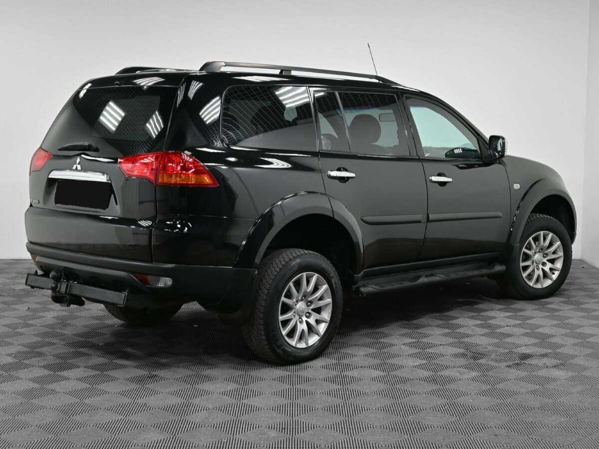Mitsubishi Pajero Sport, 2010 Фото №2