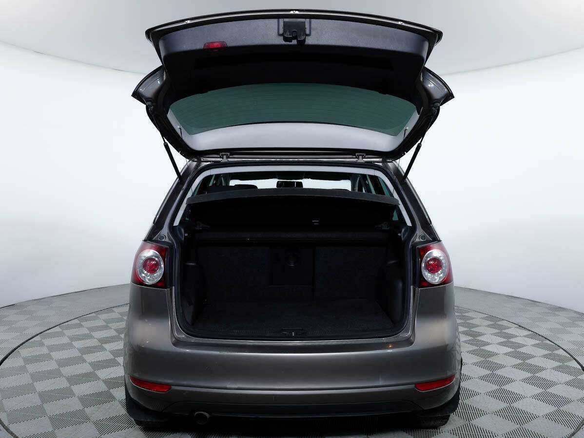 Volkswagen Golf Plus, 2011 Фото №8