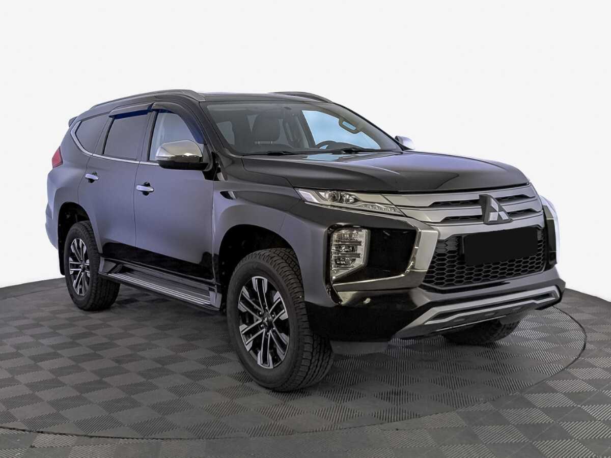 Mitsubishi Montero Sport, 2023 Фото №3