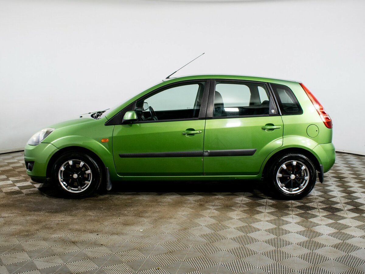 Ford Fiesta Mk5, 2008 Фото №8