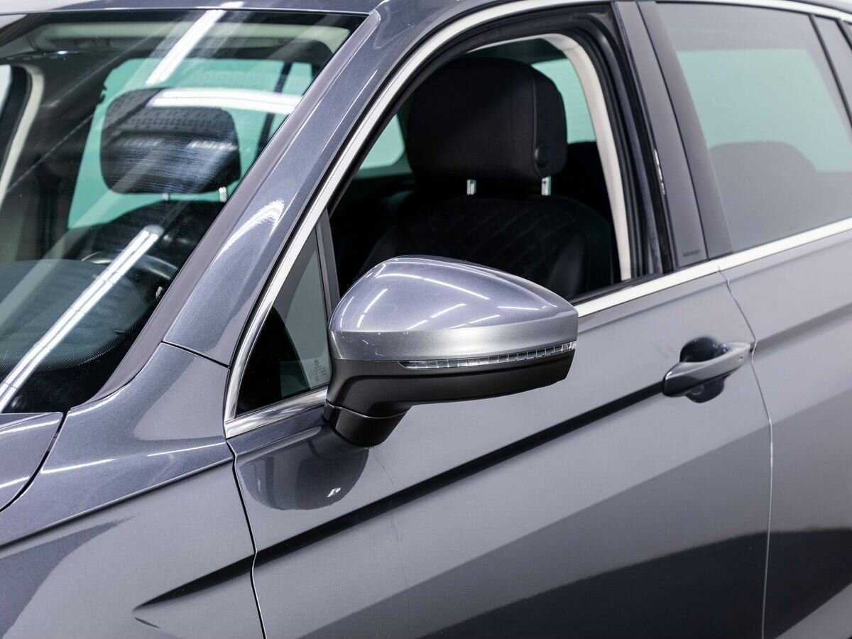 Volkswagen Tiguan, 2021 Фото №8