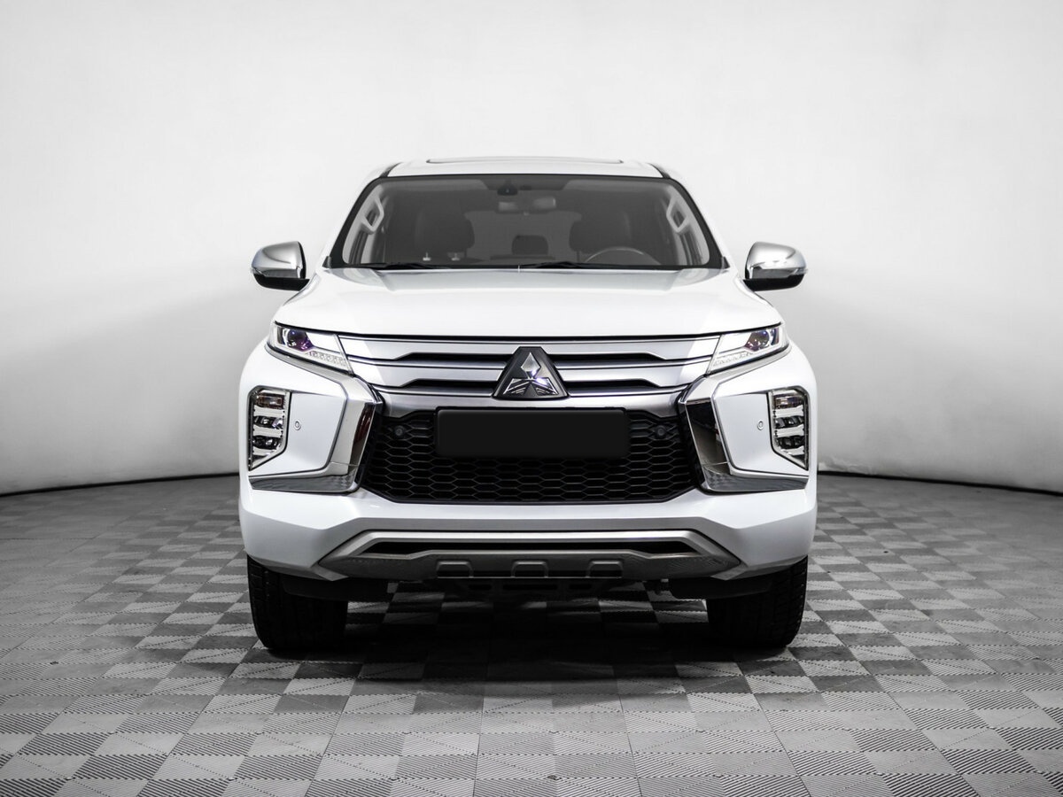 Mitsubishi Pajero Sport III Рестайлинг, 2020 Фото №2